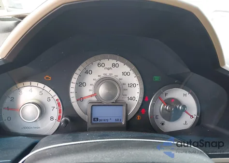 2011 Honda Pilot Touring from USA, damaged, VIN 5FNYF4H97BB101360